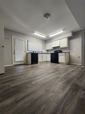 3822 Broken Elm Drive, Spring, TX 77388