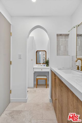 1443 25th Street 2, Santa Monica, CA 90404