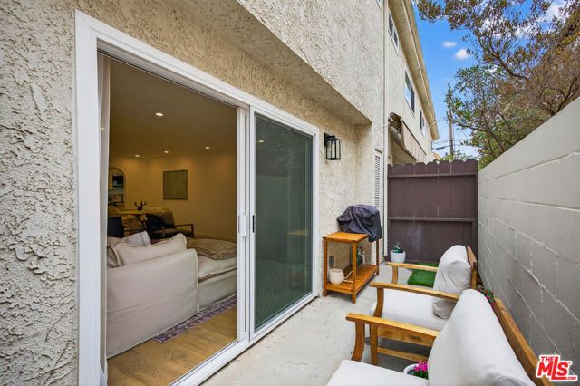 1443 25th Street 2, Santa Monica, CA 90404