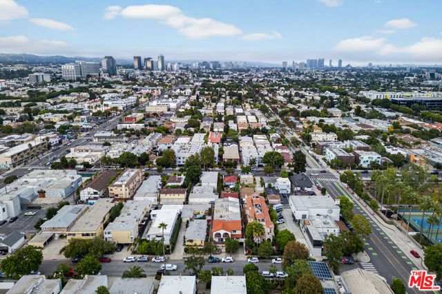 1443 25th Street 2, Santa Monica, CA 90404