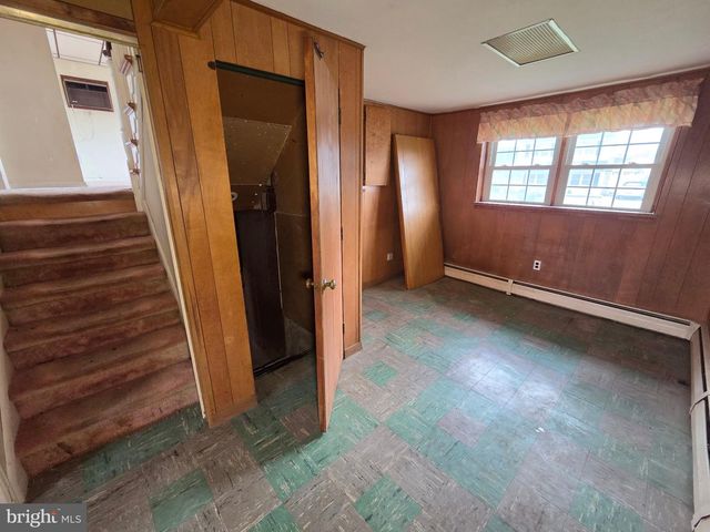 9952 HARDY RD, Philadelphia, PA 19115