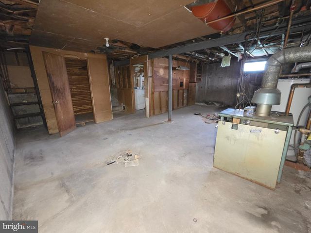 9952 HARDY RD, Philadelphia, PA 19115