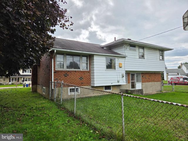 9952 HARDY RD, Philadelphia, PA 19115