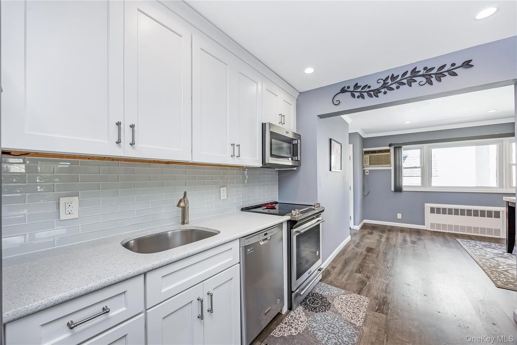 108 Woods Avenue, Malverne, NY 11565 — photo 5