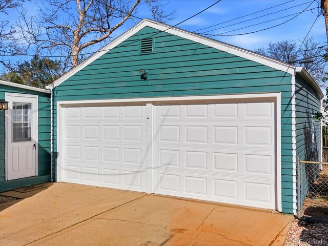 2746 S Irving St, Denver, CO 80236