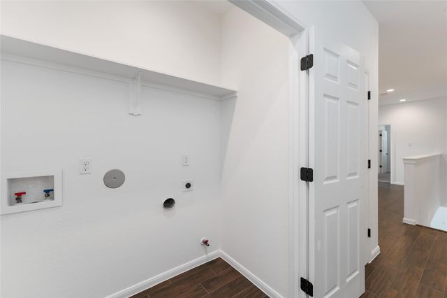 7902 Parnell Street B, Houston, TX 77051