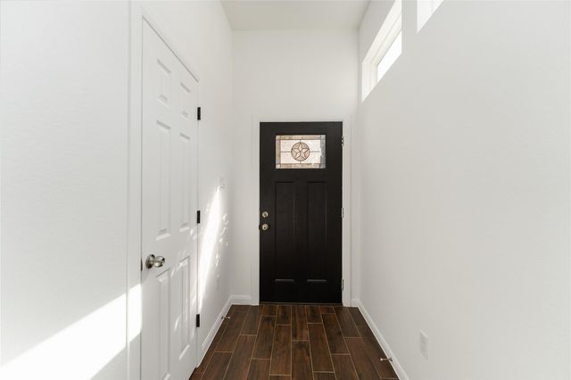 7902 Parnell Street B, Houston, TX 77051