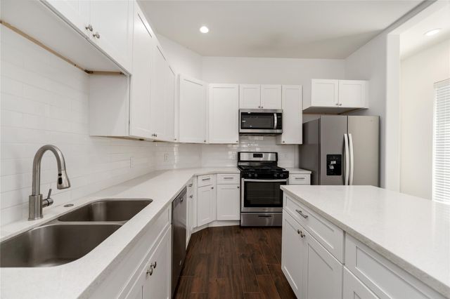 7902 Parnell Street B, Houston, TX 77051