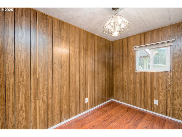 25242 Cherrywood St St 14, Rainier, OR 97048