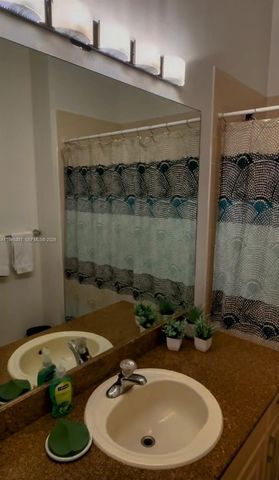 535 SW 146th Ter 3-8, Pembroke Pines, FL 33027