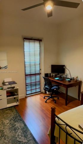 535 SW 146th Ter 3-8, Pembroke Pines, FL 33027