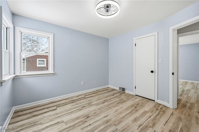 1960 Oak Street, Salem, OH 44460