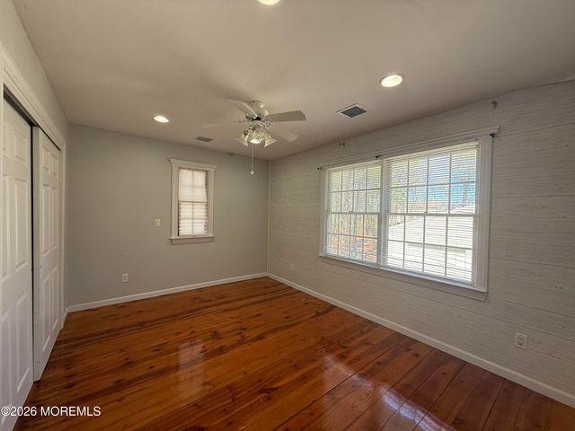 605 Farrelly Avenue, Bayville, NJ 08721