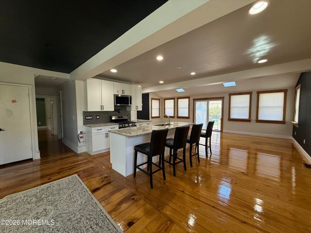 605 Farrelly Avenue, Bayville, NJ 08721