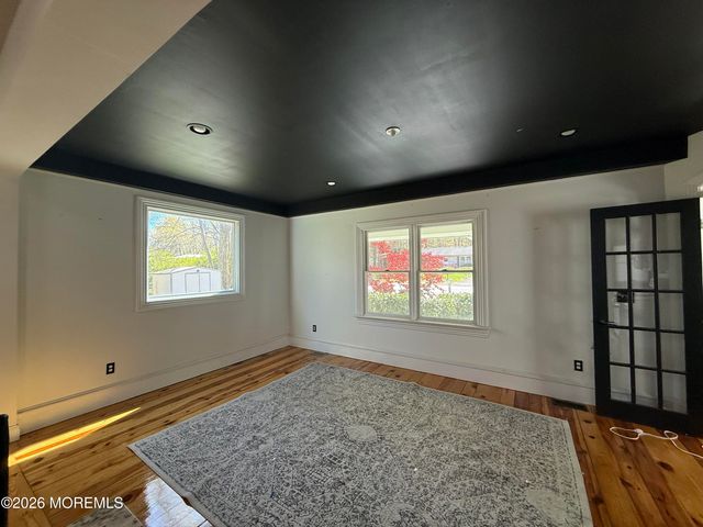 605 Farrelly Avenue, Bayville, NJ 08721