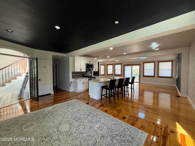 605 Farrelly Avenue, Bayville, NJ 08721