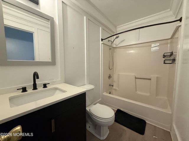 605 Farrelly Avenue, Bayville, NJ 08721