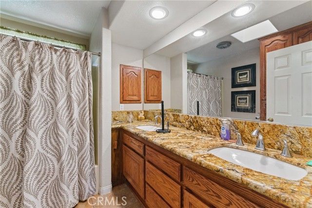 20130 Monte Vista Road, Apple Valley, CA 92308