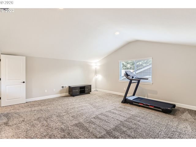 7890 Nw CROSSVINE St, Portland, OR 97229