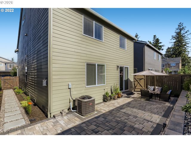 7890 Nw CROSSVINE St, Portland, OR 97229