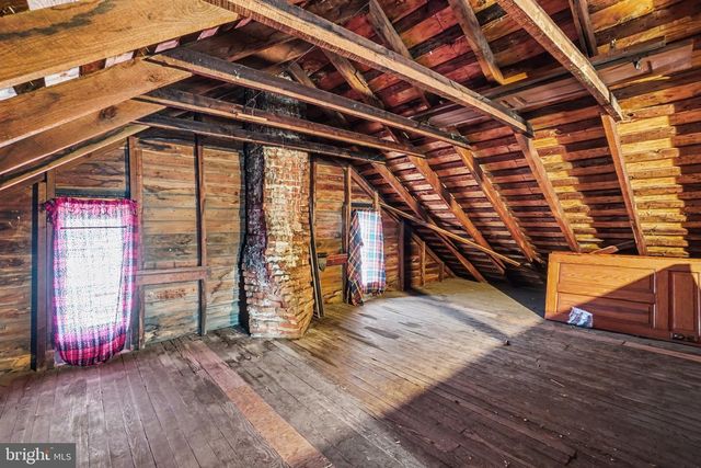 346 S S PARK AVENUE, Mercersburg, PA 17236