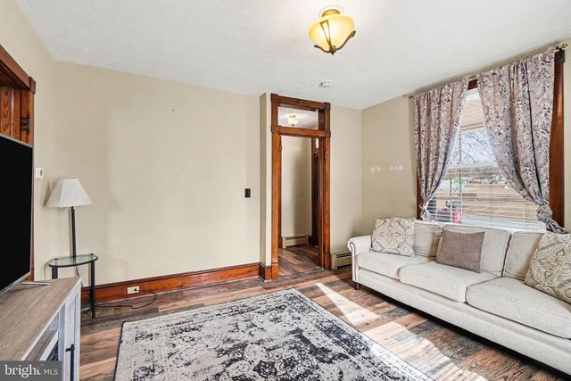 346 S S PARK AVENUE, Mercersburg, PA 17236