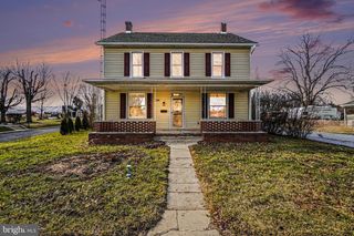 346 S S PARK AVENUE, Mercersburg, PA 17236