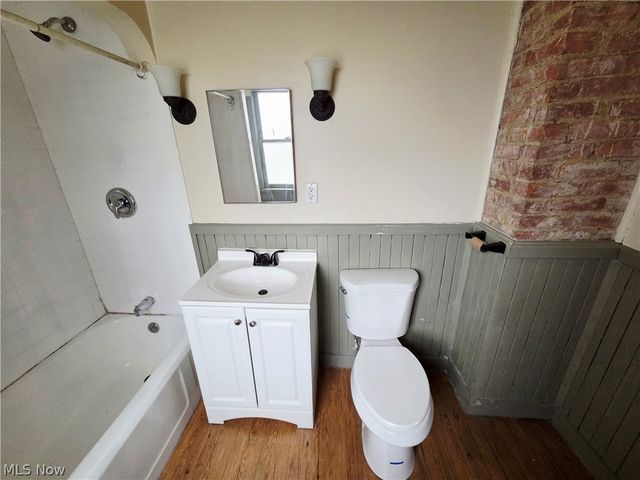 3421 Mapledale Avenue, Cleveland, OH 44109