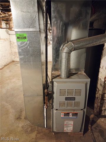 3421 Mapledale Avenue, Cleveland, OH 44109