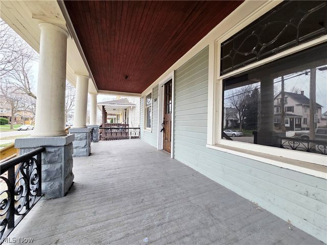 3421 Mapledale Avenue, Cleveland, OH 44109