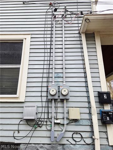 3421 Mapledale Avenue, Cleveland, OH 44109