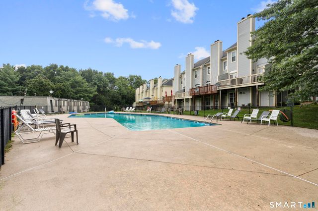 52 Trolley Crossing Lane 52, Middletown, CT 06457