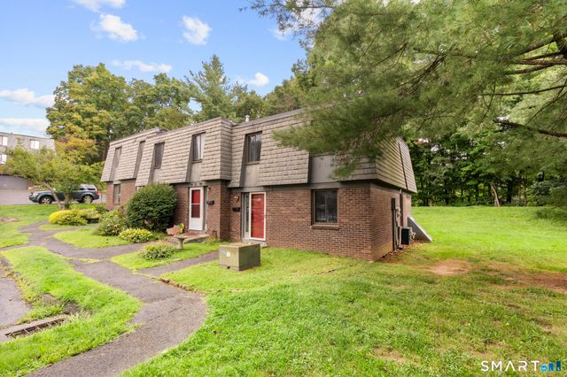 52 Trolley Crossing Lane 52, Middletown, CT 06457