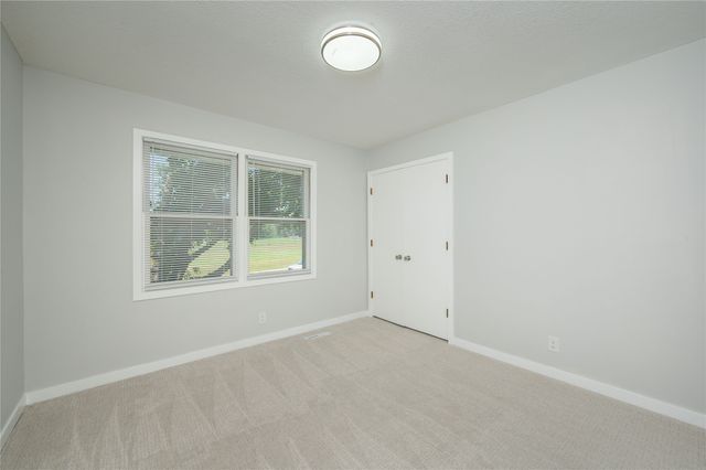 401 39th Street, West Des Moines, IA 50265
