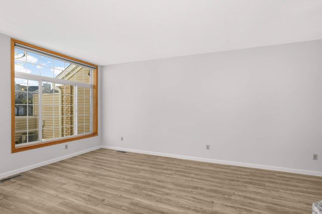 9249 Troon Court, Woodbury, MN 55125