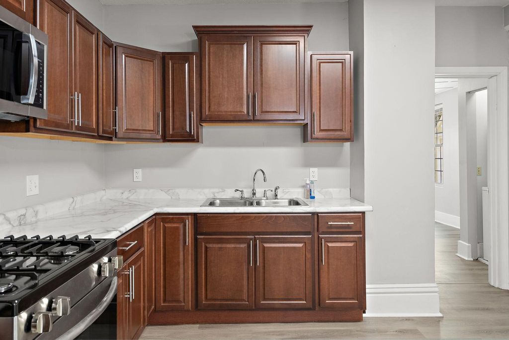 820 18th Avenue N, Minneapolis, MN 55411 — photo 2