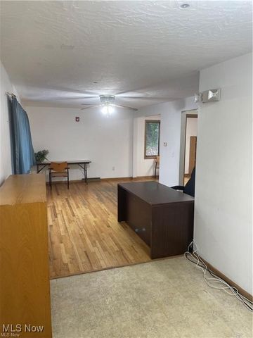 2470 Massillon Road, Akron, OH 44312