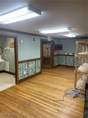 2470 Massillon Road, Akron, OH 44312