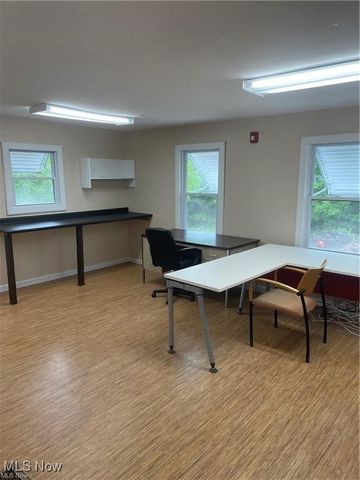 2470 Massillon Road, Akron, OH 44312