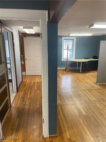 2470 Massillon Road, Akron, OH 44312