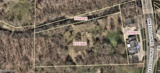 2470 Massillon Road, Akron, OH 44312