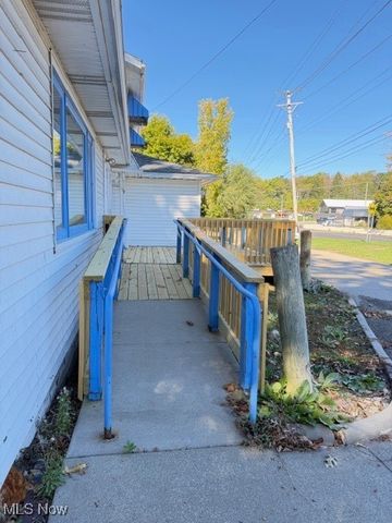 2470 Massillon Road, Akron, OH 44312