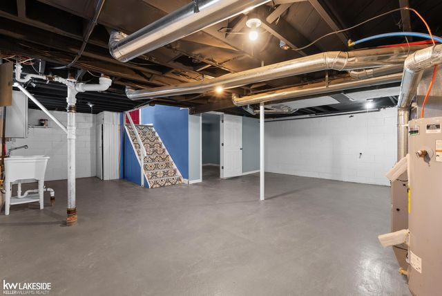 12908 Riverview Street, Detroit, MI 48223