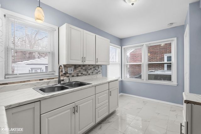 12908 Riverview Street, Detroit, MI 48223