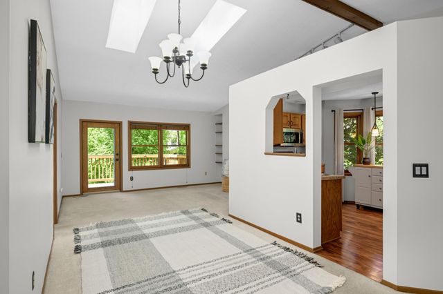 7365 Bren Lane, Eden Prairie, MN 55346
