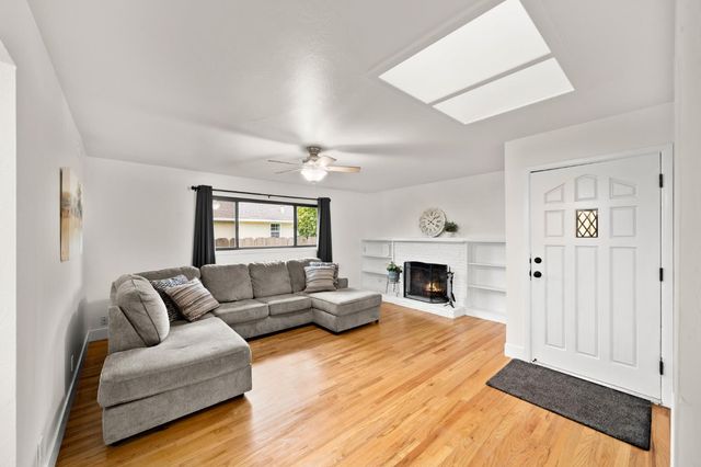 716 King Ave, Yuba City, CA 95991