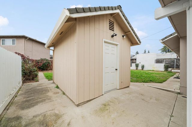 716 King Ave, Yuba City, CA 95991