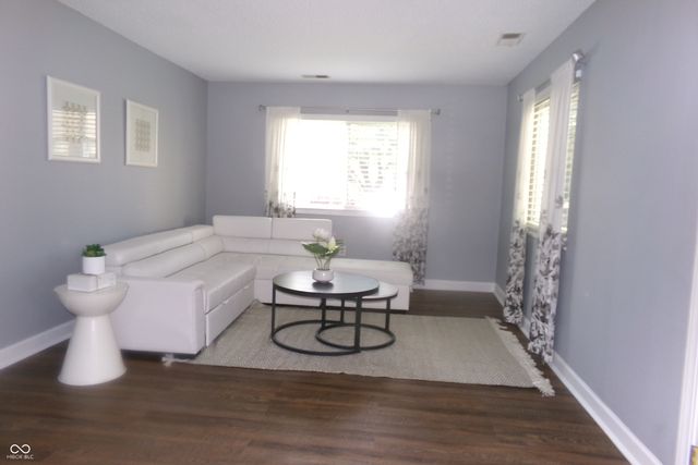 2813 Country Estates Drive, Indianapolis, IN 46227