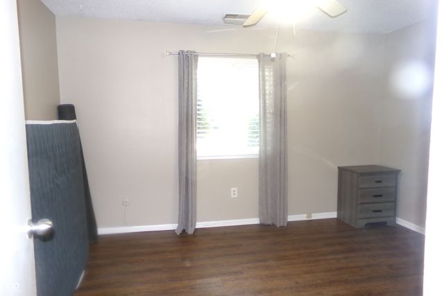 2813 Country Estates Drive, Indianapolis, IN 46227