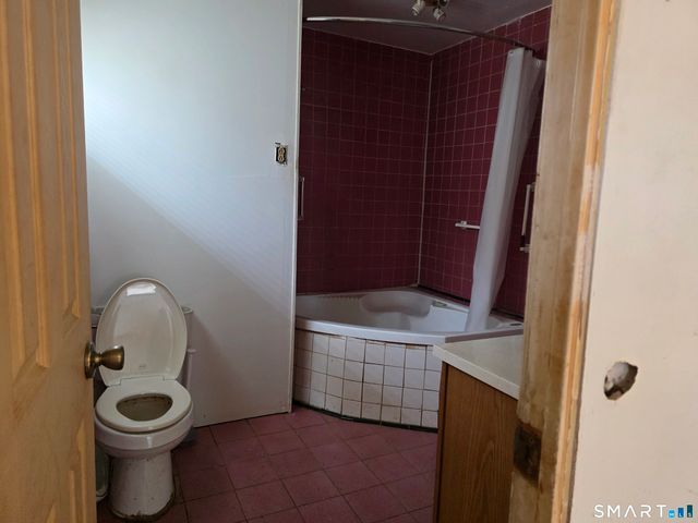 60 Charles Street, Meriden, CT 06451